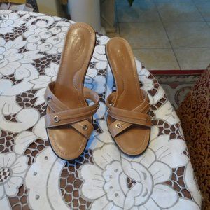 Tod's Light Brown Leather Cross Strap Heeled Mules Size 7.5B